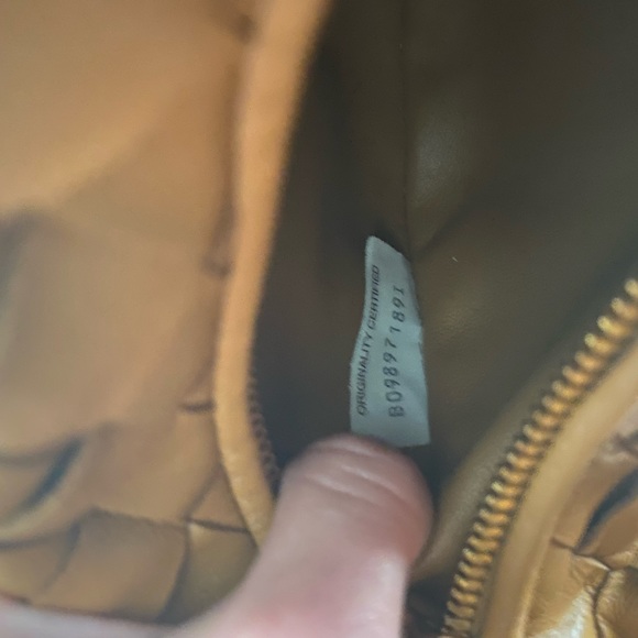 2️⃣2️⃣0️⃣0️⃣ Bottega Veneta Mini Jodie Caramel BV Bag Purse - Picture 6 of 6